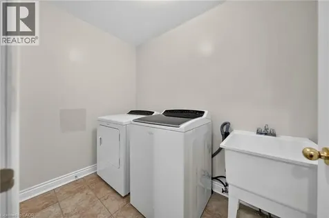 103 Swift Crescent Cambridge ON N1P 1J8