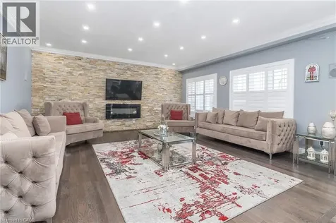 147 Federal Street Stoney Creek ON L8E 0H3
