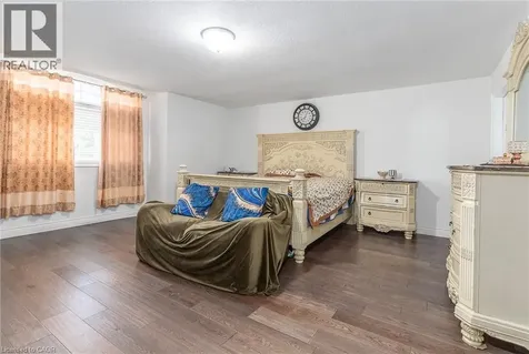 147 Federal Street Stoney Creek ON L8E 0H3