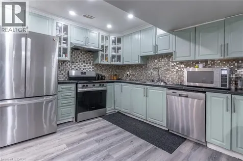 147 Federal Street Stoney Creek ON L8E 0H3