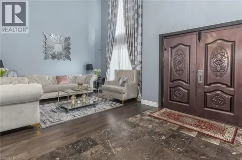 147 Federal Street Stoney Creek ON L8E 0H3