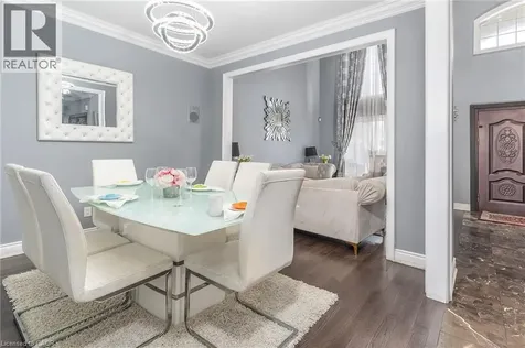 147 Federal Street Stoney Creek ON L8E 0H3
