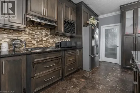 147 Federal Street Stoney Creek ON L8E 0H3