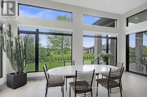 6865 Pebble Trail Way Ottawa ON K4P 0C4