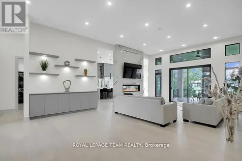 6865 Pebble Trail Way Ottawa ON K4P 0C4