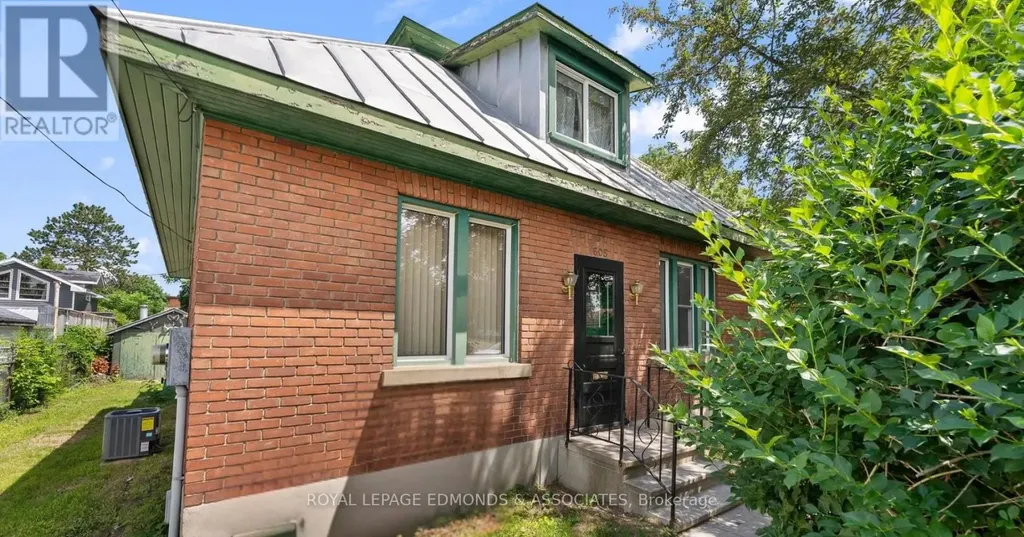 605 Perth Street Pembroke ON K8A 6B9