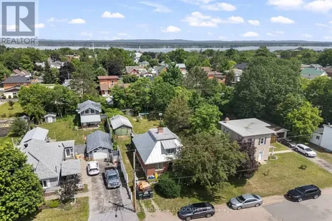 605 Perth Street Pembroke ON K8A 6B9