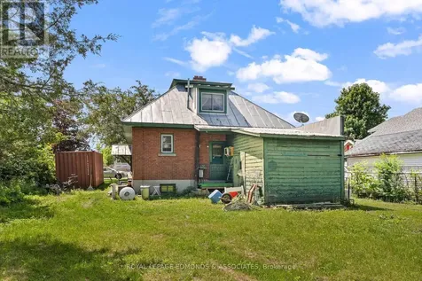 605 Perth Street Pembroke ON K8A 6B9