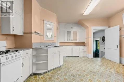 605 Perth Street Pembroke ON K8A 6B9