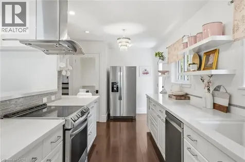 3411 Lansdown Drive Burlington ON L7M 1S5