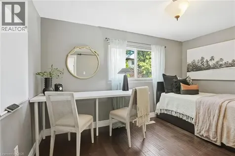 3411 Lansdown Drive Burlington ON L7M 1S5