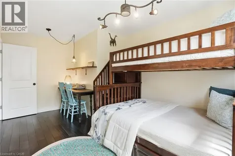 3411 Lansdown Drive Burlington ON L7M 1S5