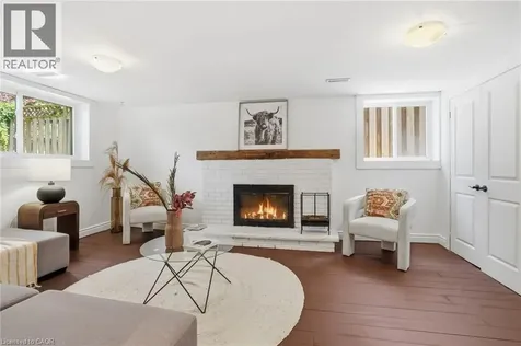 3411 Lansdown Drive Burlington ON L7M 1S5