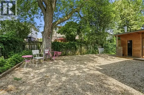 3411 Lansdown Drive Burlington ON L7M 1S5