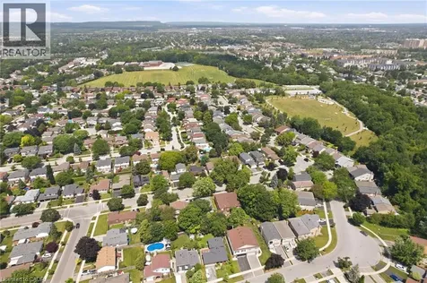 3411 Lansdown Drive Burlington ON L7M 1S5