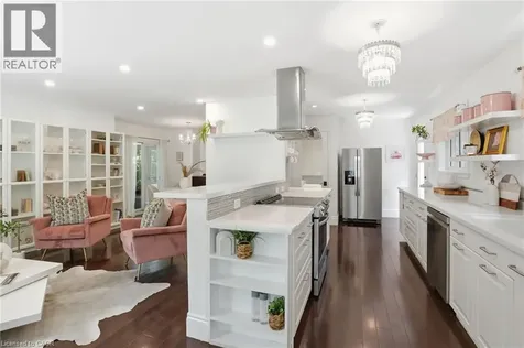 3411 Lansdown Drive Burlington ON L7M 1S5