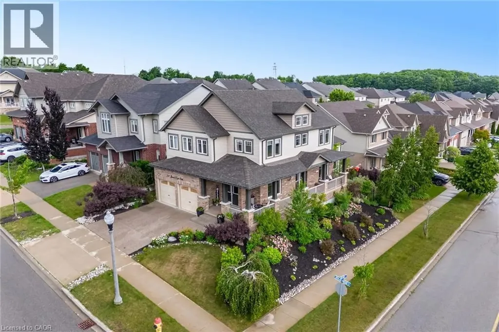 387 Gravel Ridge Trail Kitchener ON N2E 0B9