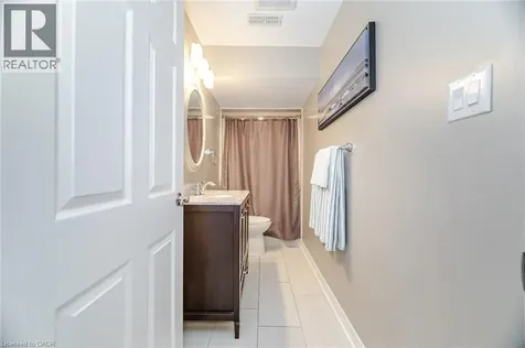 387 Gravel Ridge Trail Kitchener ON N2E 0B9