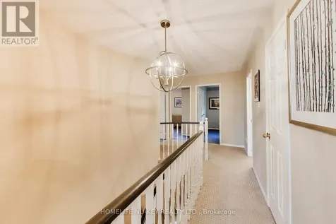 27 Lauchlin Crescent Halton Hills (georgetown) ON L7G 5R1