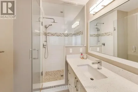 27 Lauchlin Crescent Halton Hills (georgetown) ON L7G 5R1