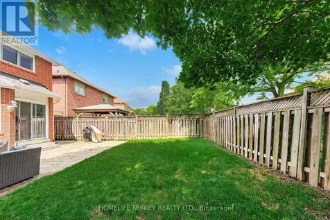 27 Lauchlin Crescent Halton Hills (georgetown) ON L7G 5R1