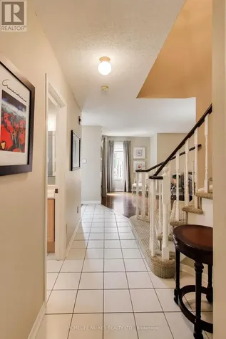 27 Lauchlin Crescent Halton Hills (georgetown) ON L7G 5R1