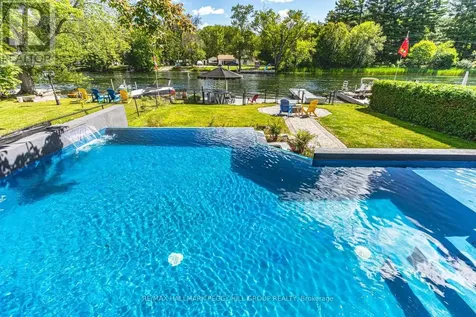 1657 Peninsula Point Road Severn ON P0E 1N0