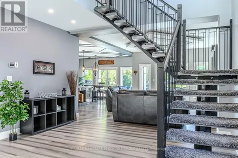 1657 Peninsula Point Road Severn ON P0E 1N0