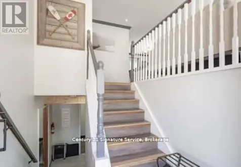 879 Stephenson Road East Huntsville ON P0B 1L0