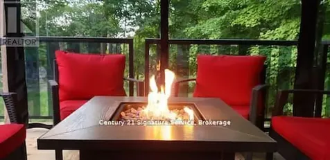 879 Stephenson Road East Huntsville ON P0B 1L0