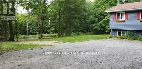 879 Stephenson Road East Huntsville ON P0B 1L0
