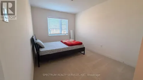 45 Dennis Avenue Brantford ON N3V 0B9