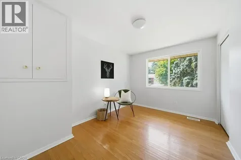 64 Warren Road Kitchener ON N2M 4T4