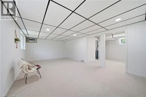 64 Warren Road Kitchener ON N2M 4T4