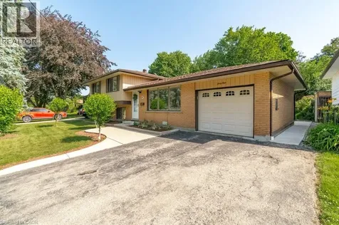 64 Warren Road Kitchener ON N2M 4T4