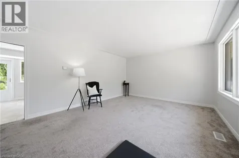 64 Warren Road Kitchener ON N2M 4T4