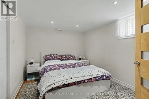 99 Dagmar Avenue Ottawa ON K1L 5T3