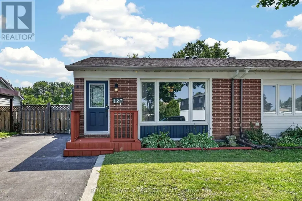 127 Morton Drive Ottawa ON K2L 1X2
