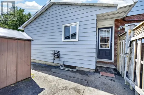 127 Morton Drive Ottawa ON K2L 1X2