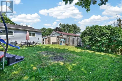 127 Morton Drive Ottawa ON K2L 1X2