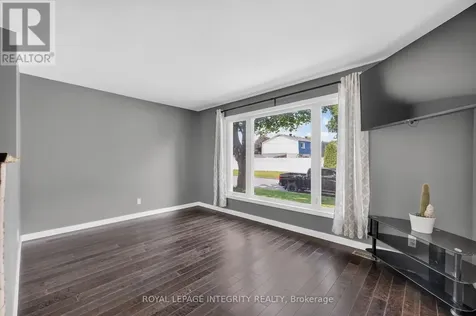 127 Morton Drive Ottawa ON K2L 1X2