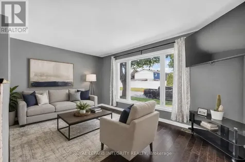 127 Morton Drive Ottawa ON K2L 1X2