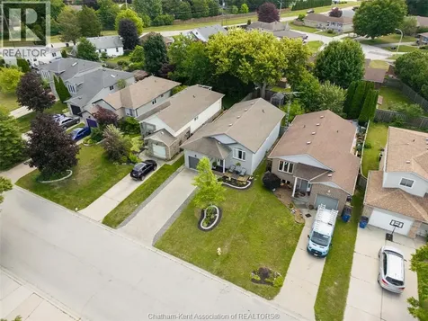 267 Greenfield Lane Chatham ON N7L 5N3
