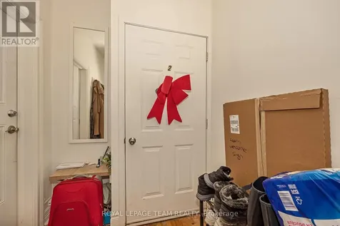 11 Sherbrooke Avenue Ottawa ON K1Y 1R8