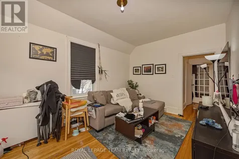 11 Sherbrooke Avenue Ottawa ON K1Y 1R8