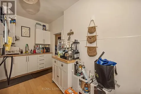 11 Sherbrooke Avenue Ottawa ON K1Y 1R8