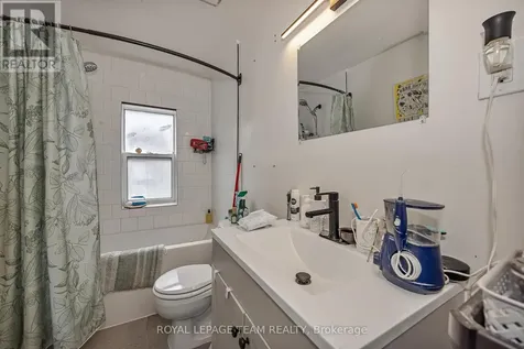 11 Sherbrooke Avenue Ottawa ON K1Y 1R8