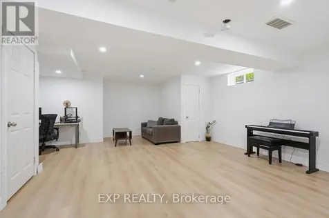 29 Augusta Crescent St. Thomas ON N5R 6J8