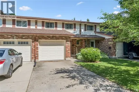 3 Centre Street Elmira ON N3B 2T8