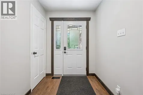 3 Centre Street Elmira ON N3B 2T8